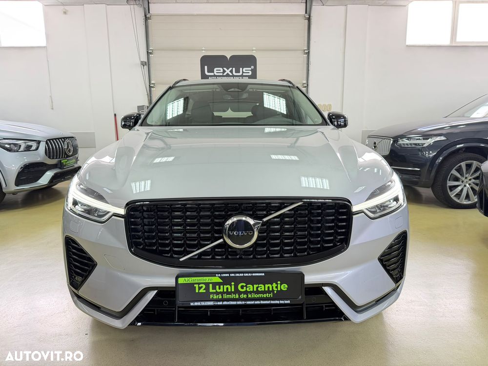 Volvo XC 60 T8 AWD Plus Dark - 3