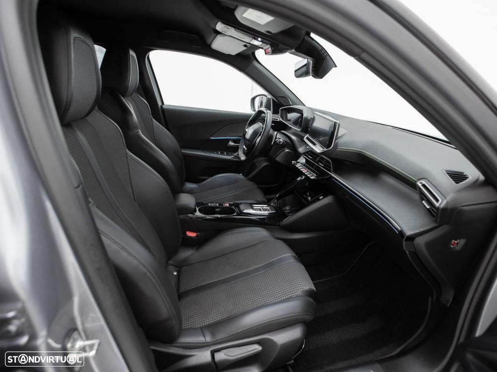 Peugeot 2008 1.5 BlueHDi GT EAT8 - 8