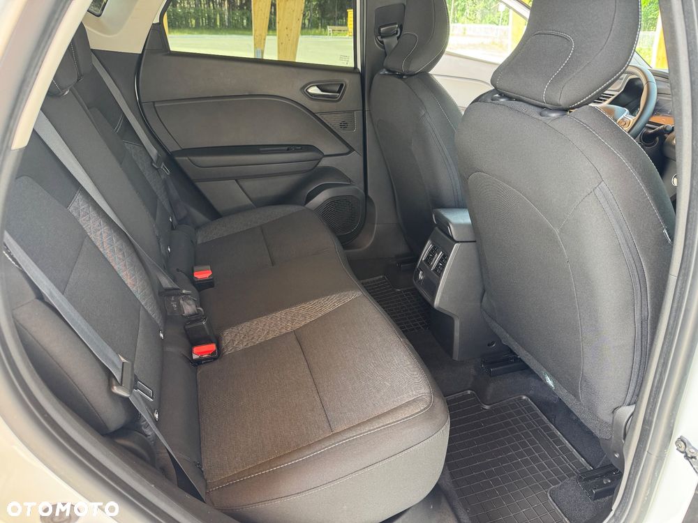 Renault Captur - 13