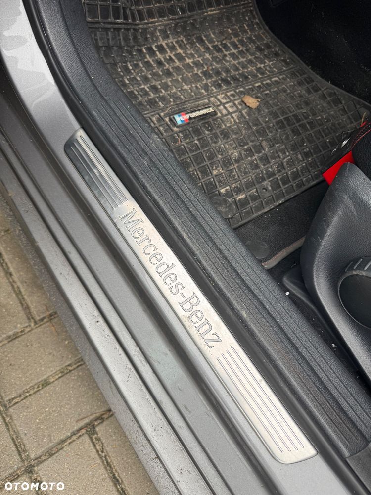 Mercedes-Benz Klasa A 180 AMG Line - 10