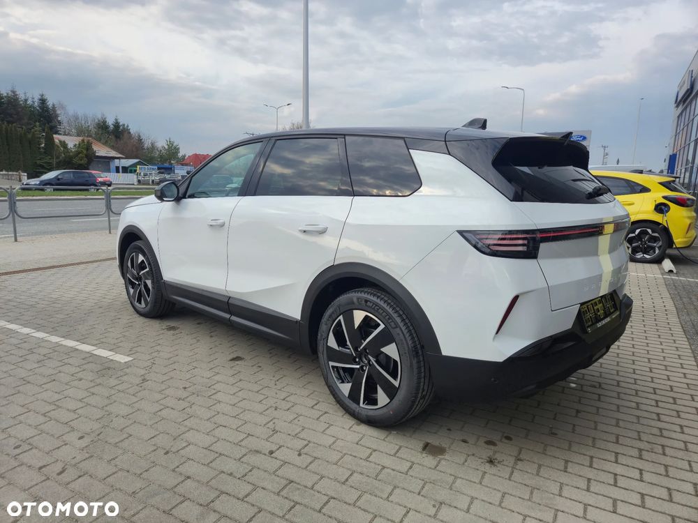 Opel Grandland X - 11