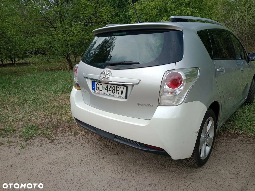 Toyota Verso 2.0 D-4D Premium - 7