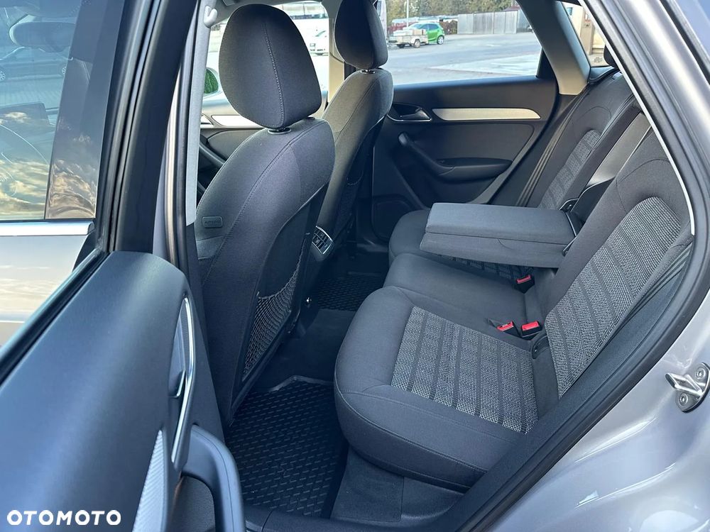 Audi Q3 2.0 TDI Quattro S tronic - 18