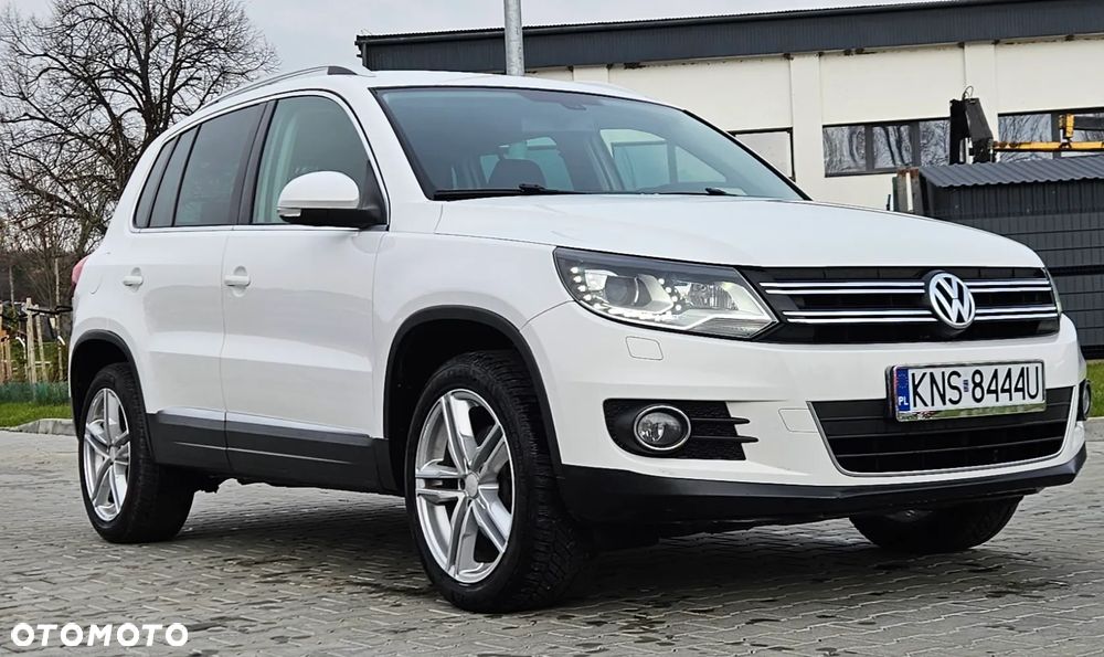 Volkswagen Tiguan 2.0 TDI DPF 4Motion BlueMotion Technology DSG Lounge Sport & Style - 15