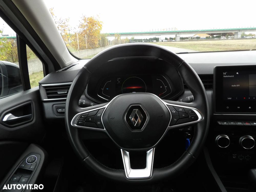 Renault Clio - 15