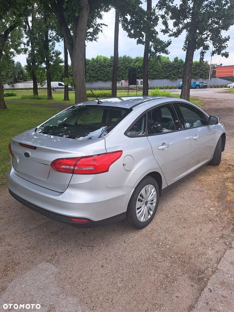 Ford Focus 1.6 Titanium - 7