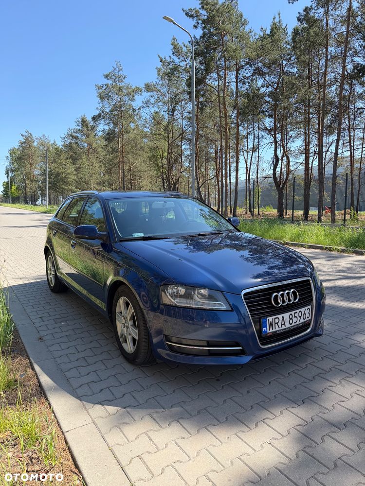 Audi A3 Sportback 2.0 TDI DPF Ambiente - 1