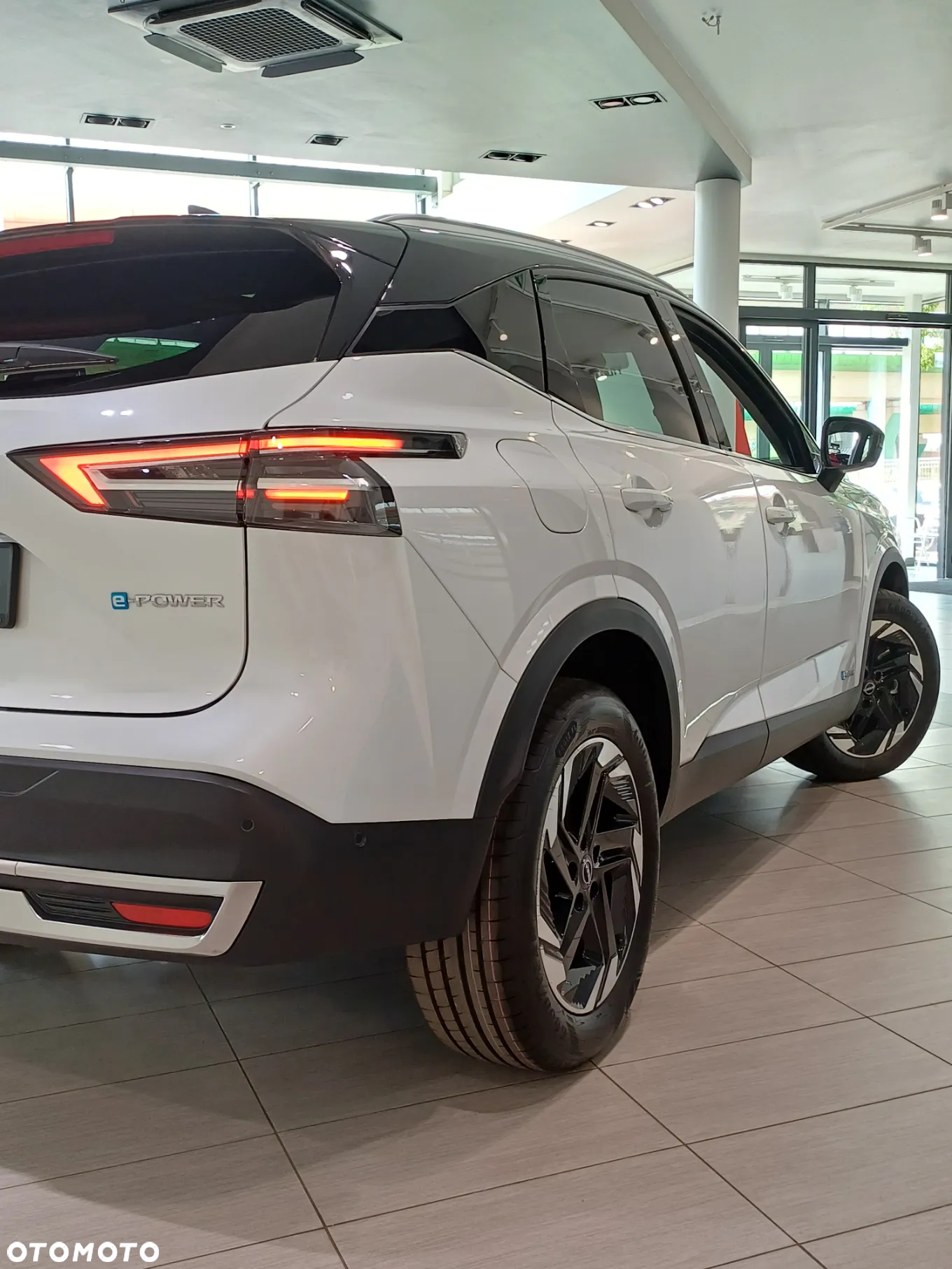 Nissan Qashqai 1.5 e-POWER N-Connecta - 6