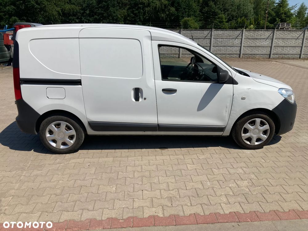 Dacia Dokker - 5