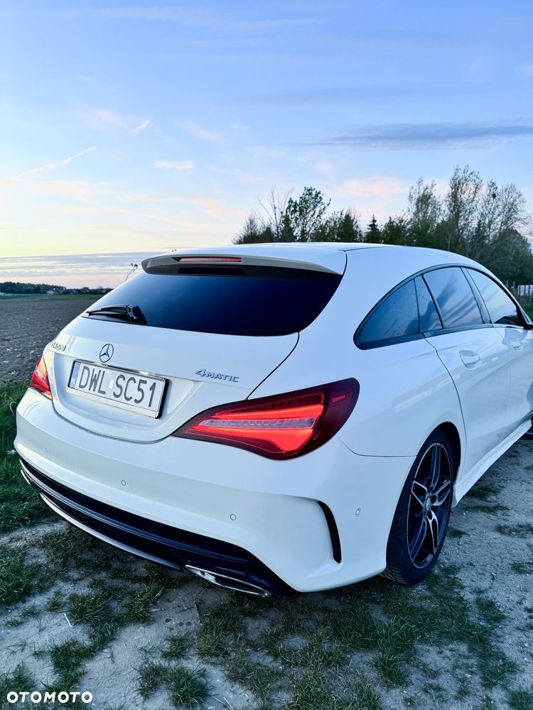 Mercedes-Benz CLA 220 4-Matic AMG Line - 5