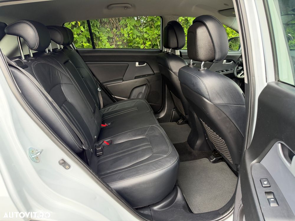 Kia Sportage 2,0 CRDI AWD Aut. Spirit - 11