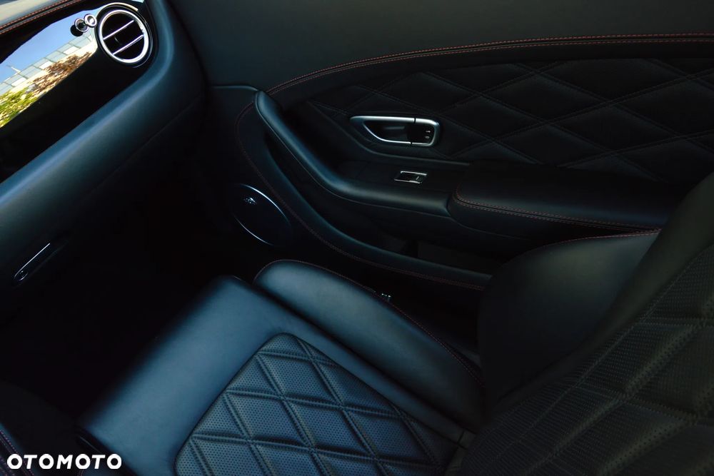Bentley Continental GT - 21