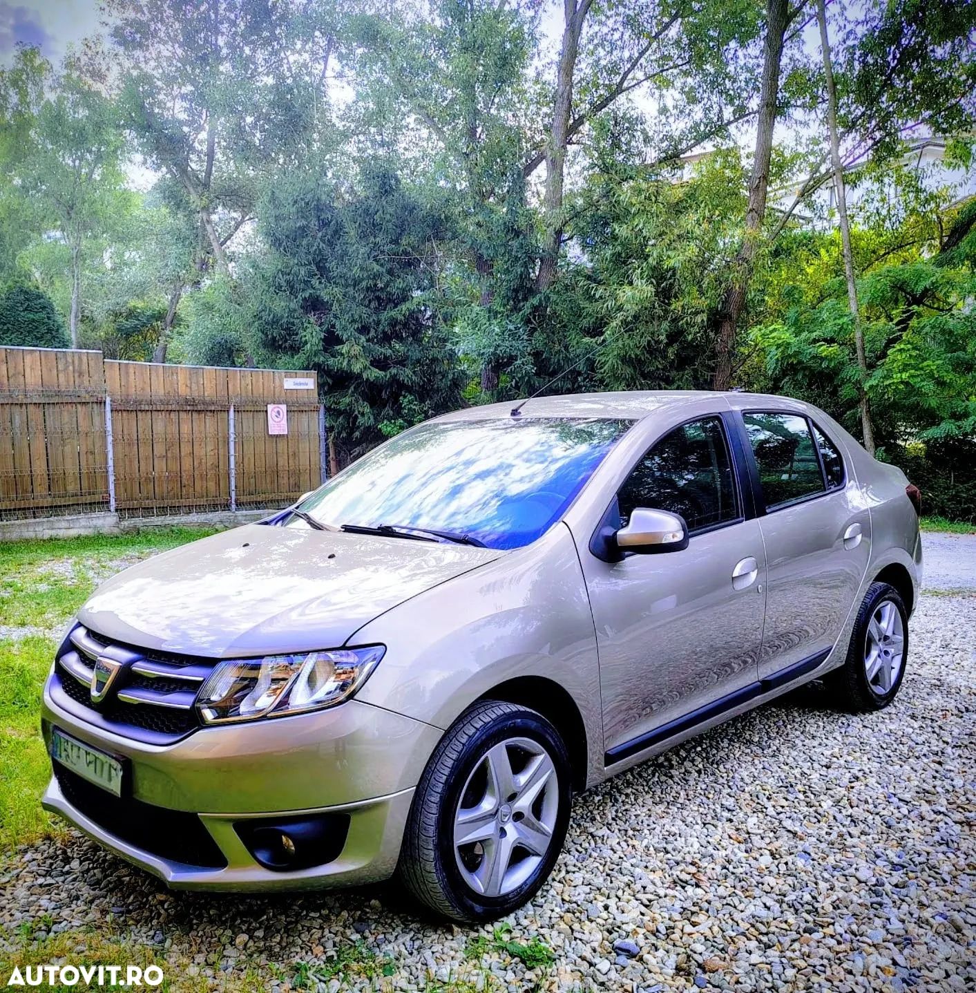 Dacia Logan - 1