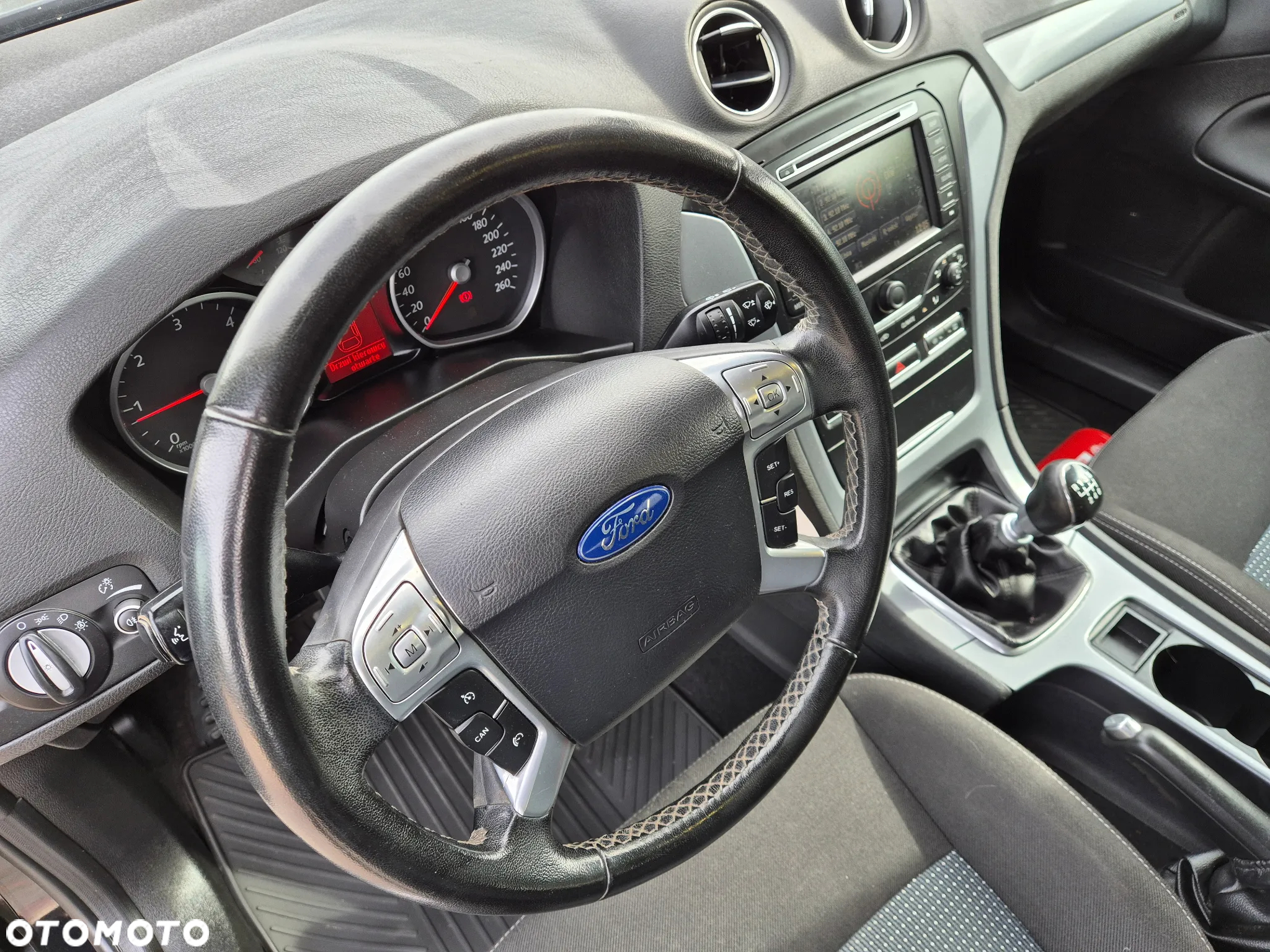 Ford Mondeo 1.6 TDCi Ambiente - 6