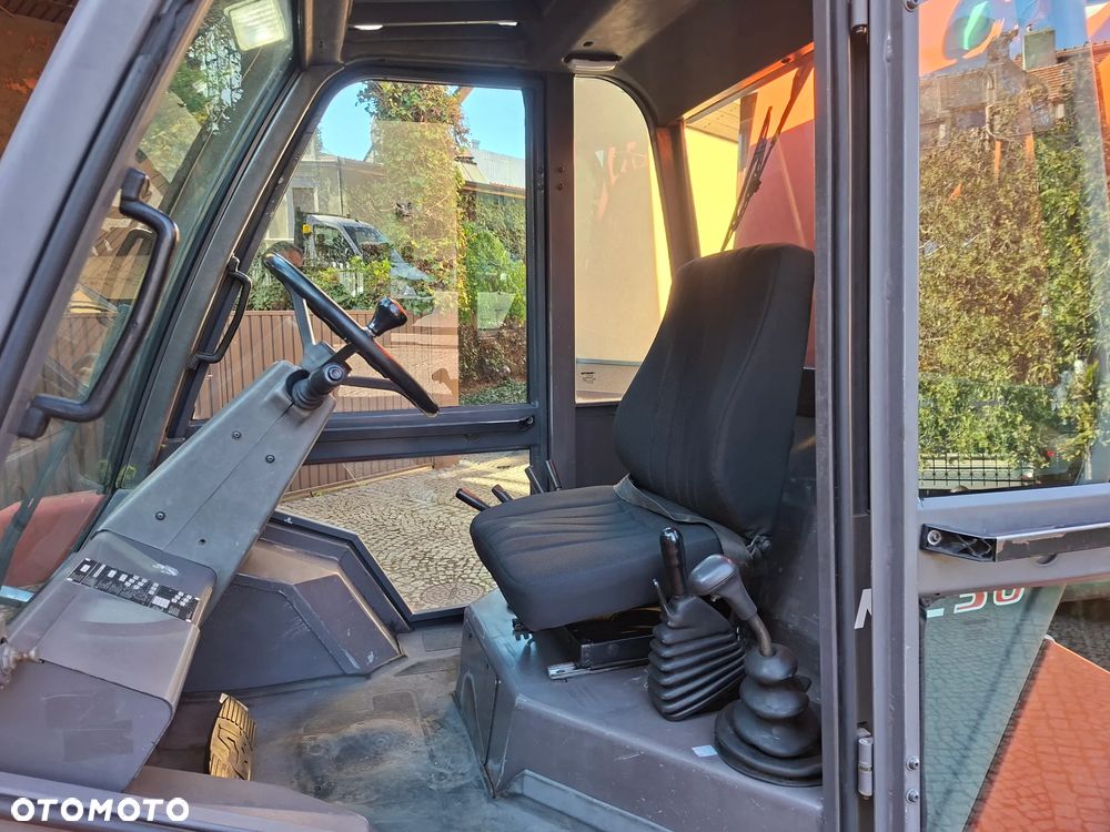 Manitou Manitou MC 30 - 11
