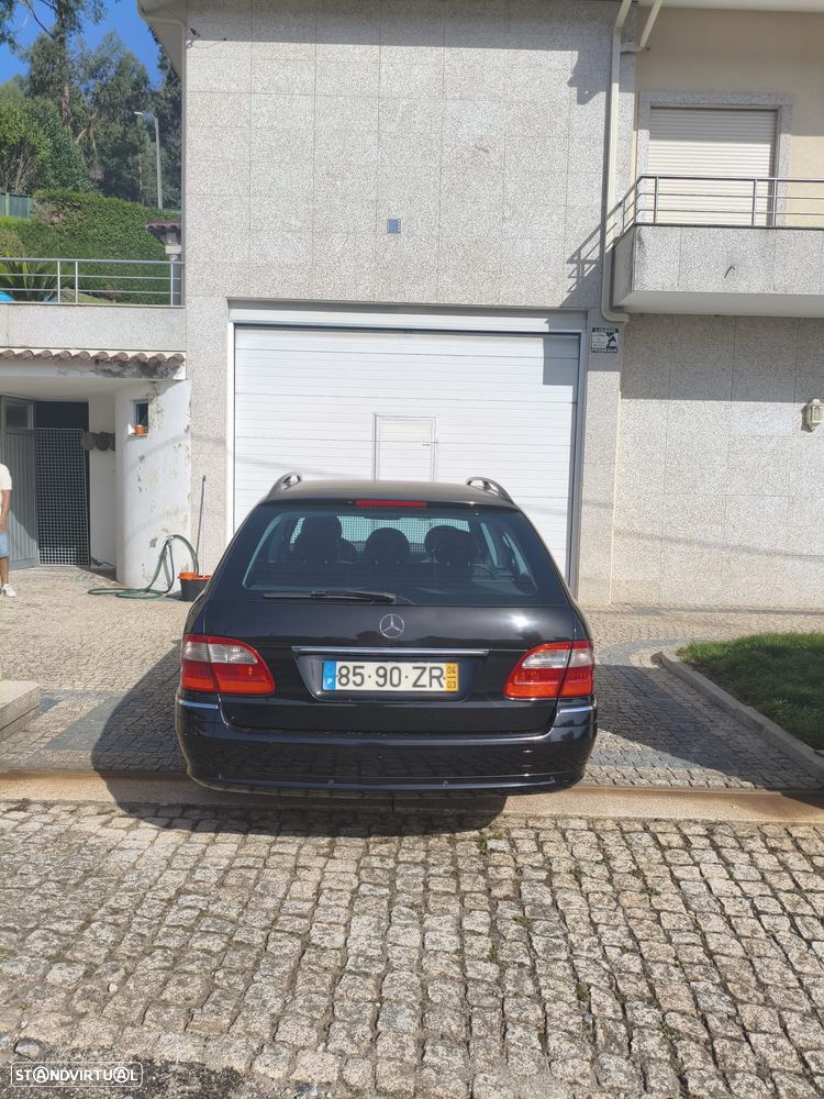 Mercedes-Benz E 270 - 4