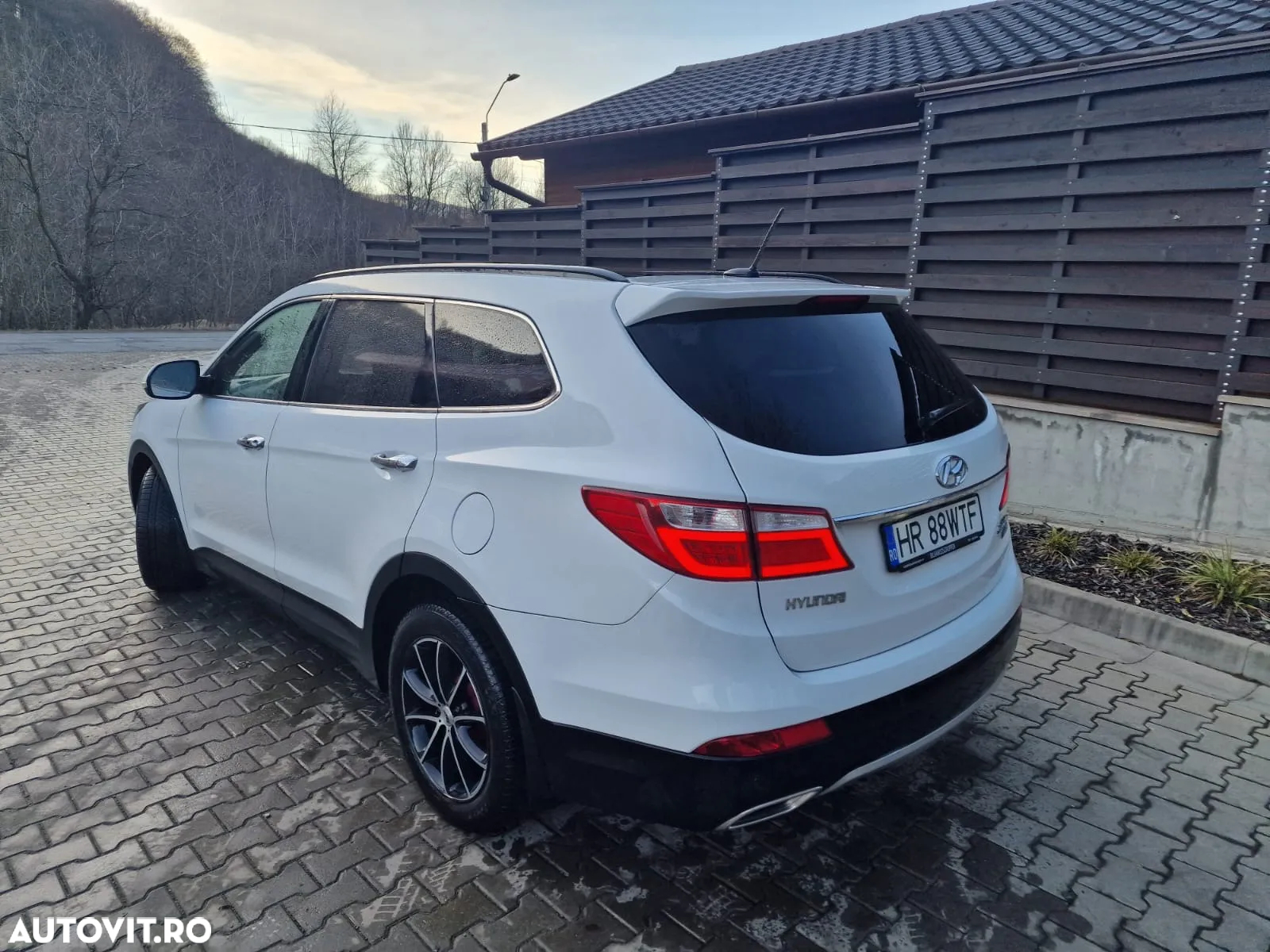 Hyundai Grand Santa Fe 2.2 CRDi 4WD Automatik Luxury - 13