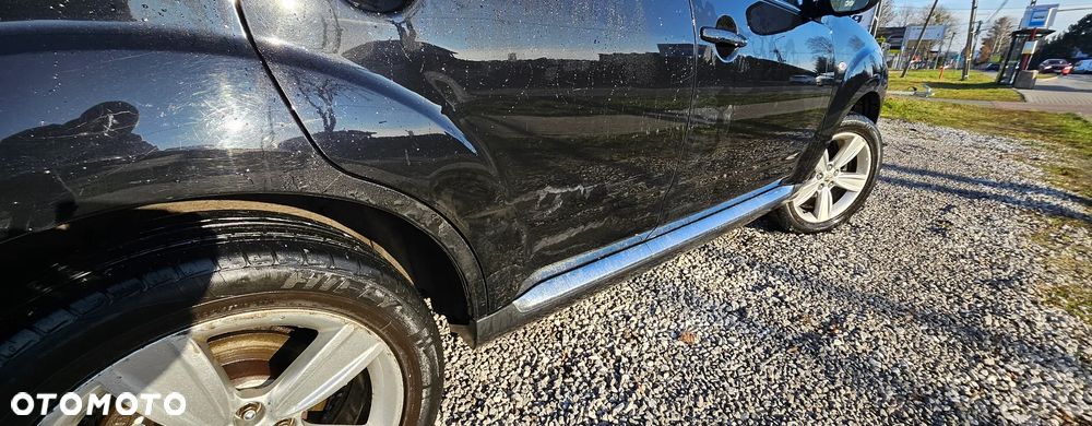 Peugeot 4007 Automatik 7-Sitzer Platinum - 3