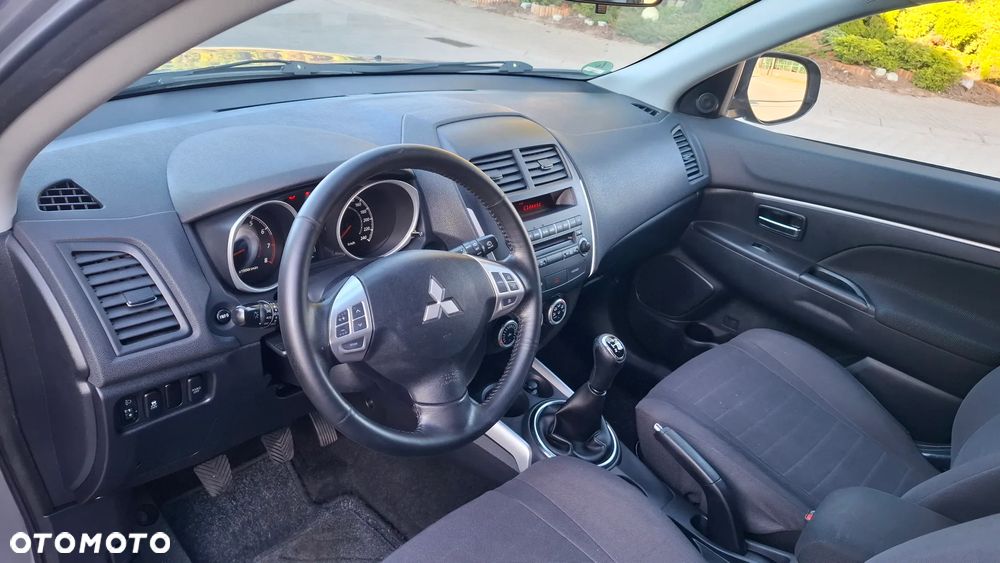 Mitsubishi ASX 1.6 2WD Intense - 13