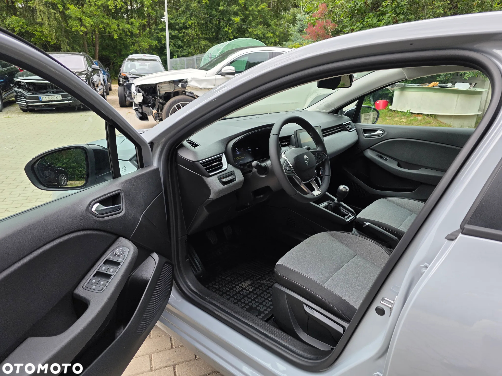 Renault Clio 1.0 TCe Evolution - 15
