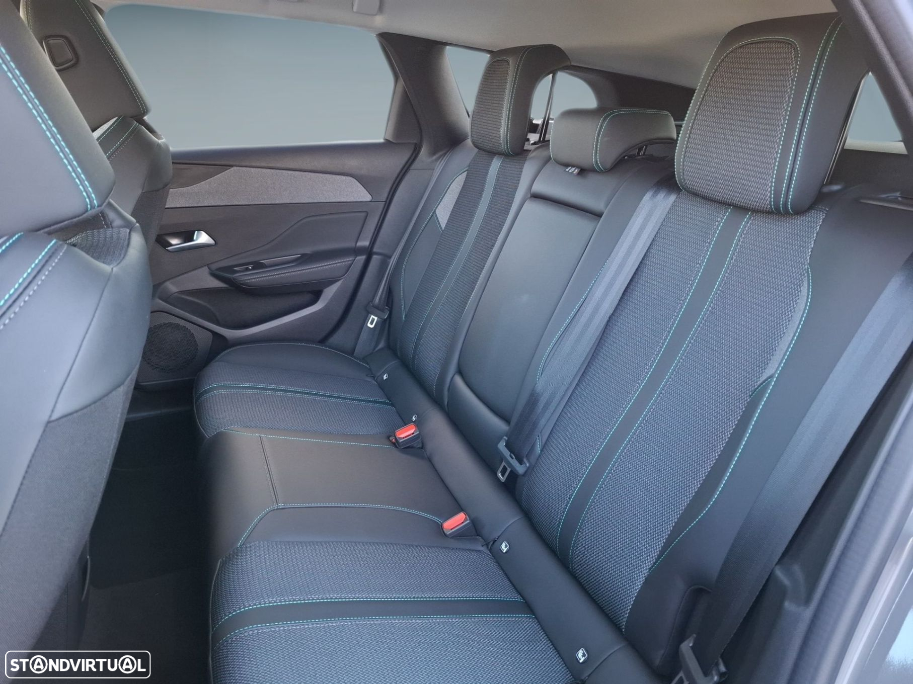 Peugeot 308 SW 1.5 BlueHDi Allure EAT8 - 13