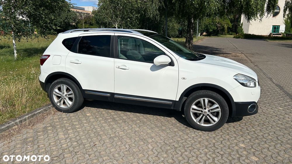 Nissan Qashqai 1.6 DCi 4x4 Tekna - 16