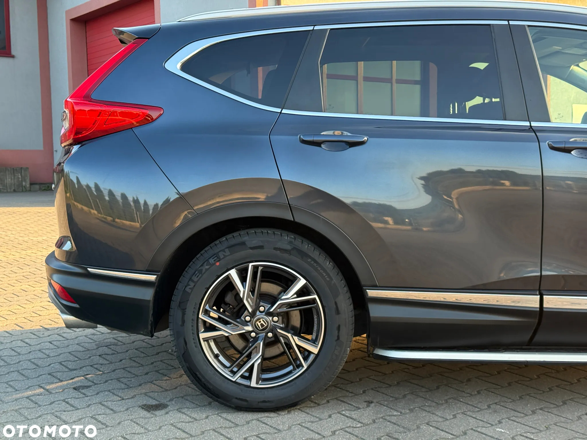Honda CR-V 1.5T 4WD CVT Executive - 22