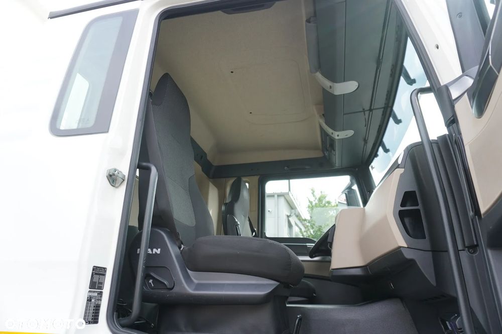 MAN TGS 26.420 6x4 / Fassi F215A.2.24 / Pilot / Rotator / 160 tys. km! / platforma 6.7 m_246474 - 26