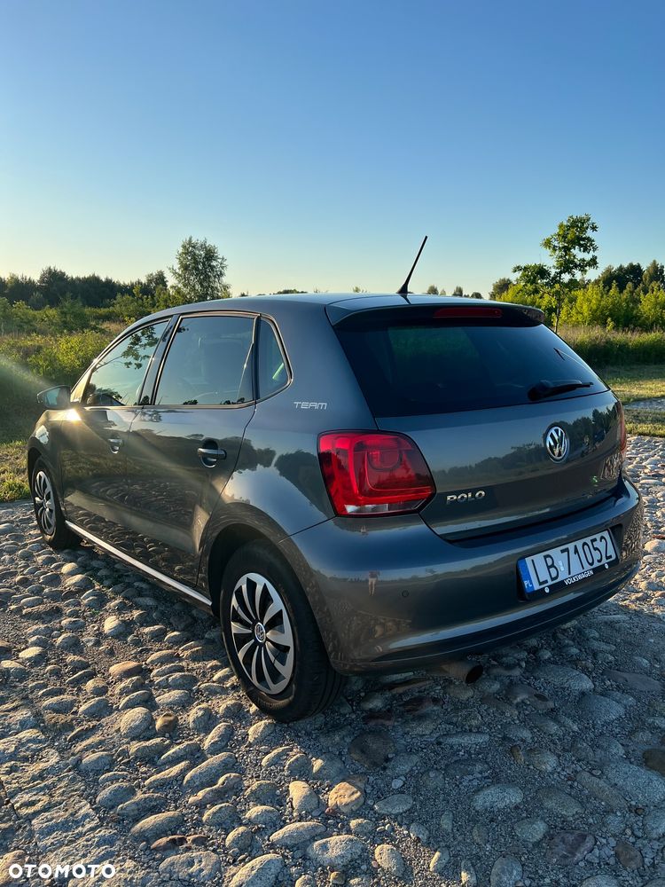 Volkswagen Polo 1.4 16V Comfortline - 3