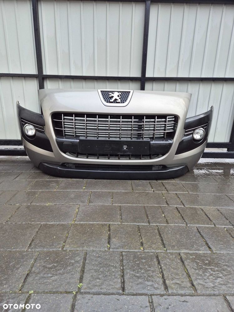 Zderzak przód przedni Peugeot 3008 rok 12 kod lak EVGC kompletny - 1