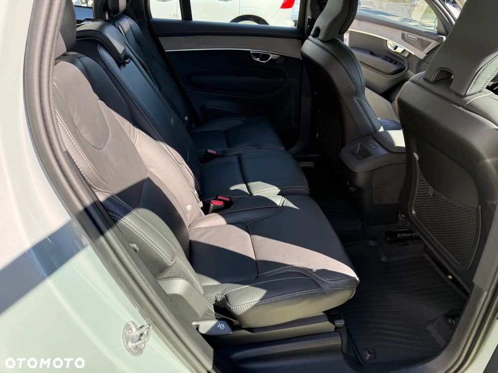 Volvo XC 90 B5 B AWD Plus Bright 7os - 18