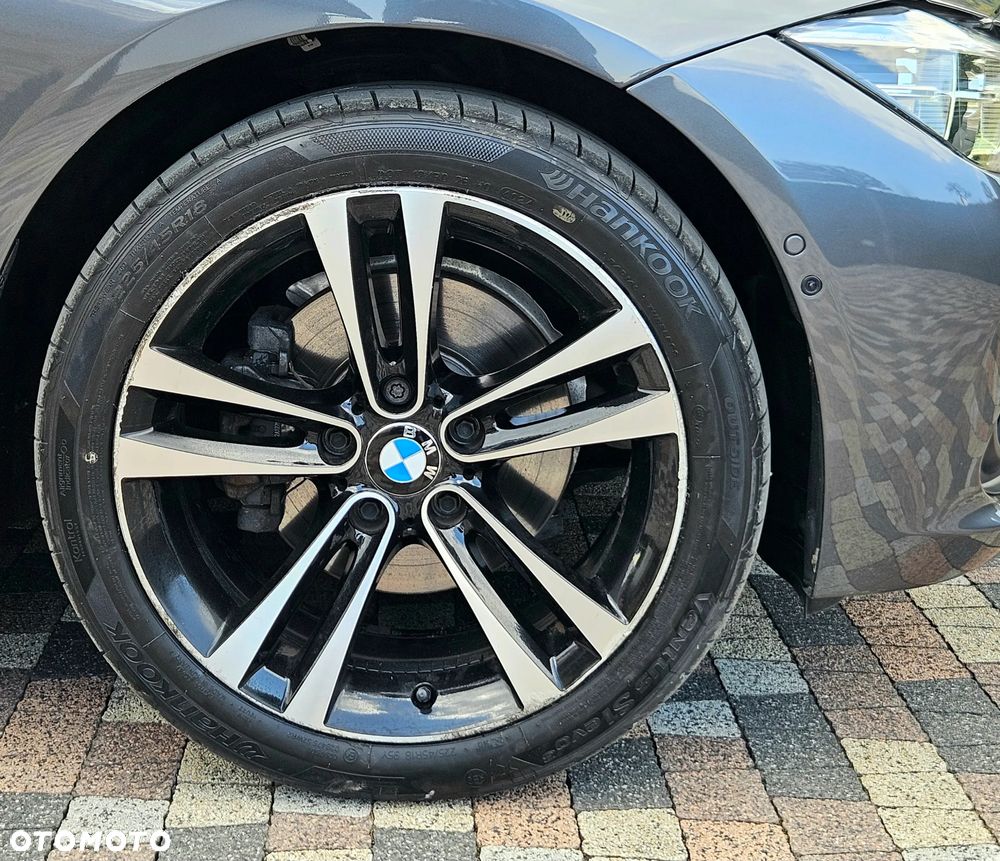 BMW Seria 3 320d xDrive Sport Line Shadow sport - 18