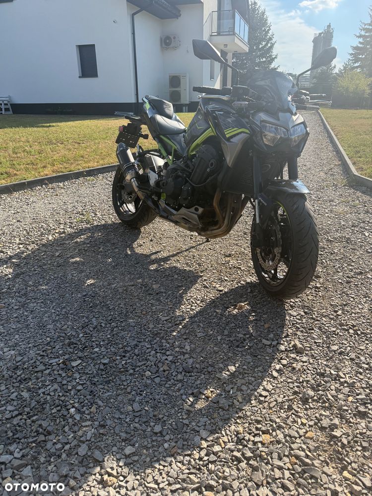 Kawasaki Z 900 - 6