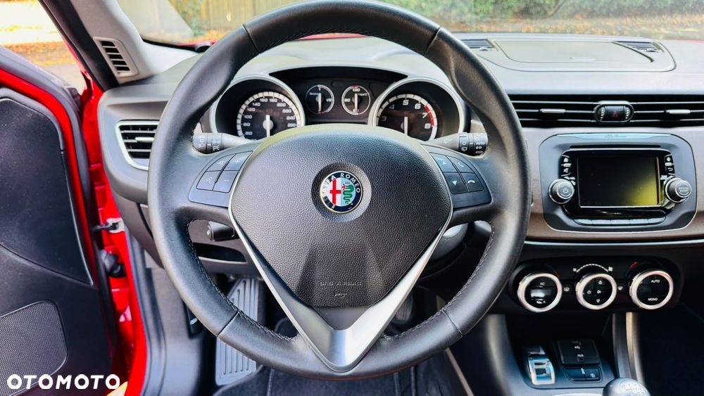 Alfa Romeo Giulietta 1.4 TB MultiAir Exclusive - 6