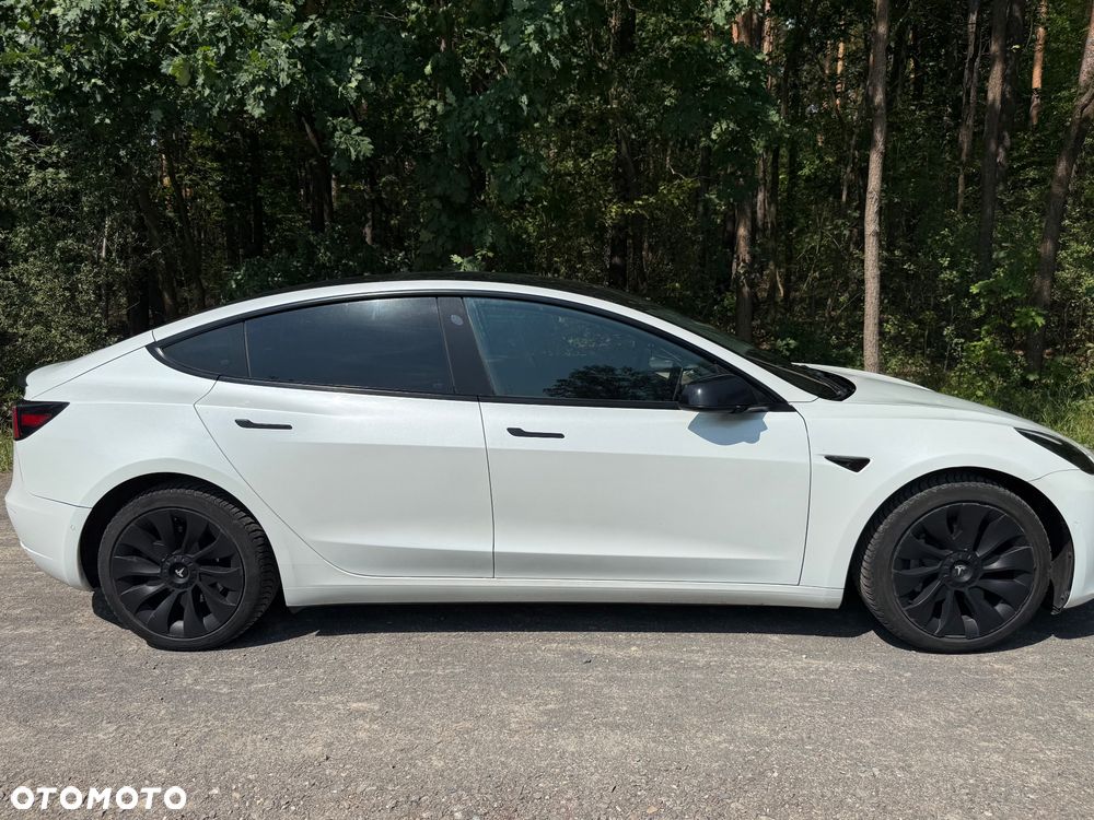 Tesla Model 3 Long Range AWD - 1