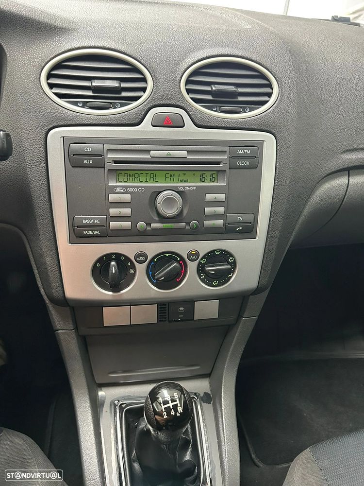 Ford Focus SW 1.6 TDCi Sport - 5