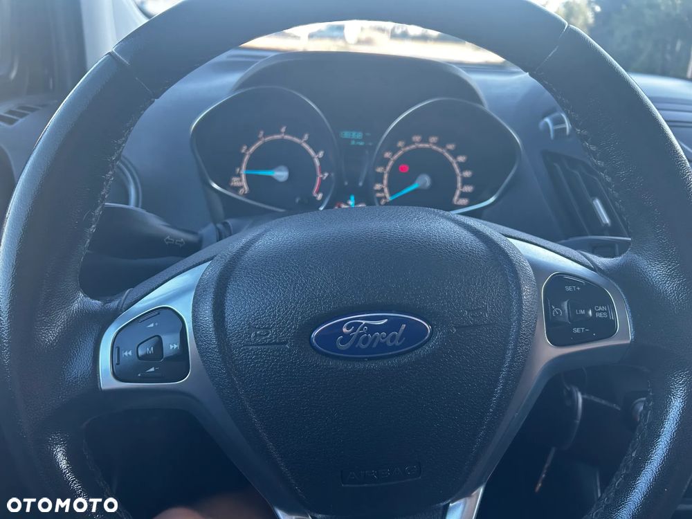 Ford Tourneo Courier 1.0 EcoBoost S&S Ambiente - 33
