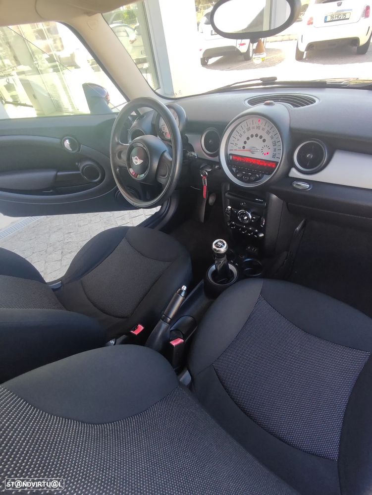 MINI Coupé Cooper SD - 38