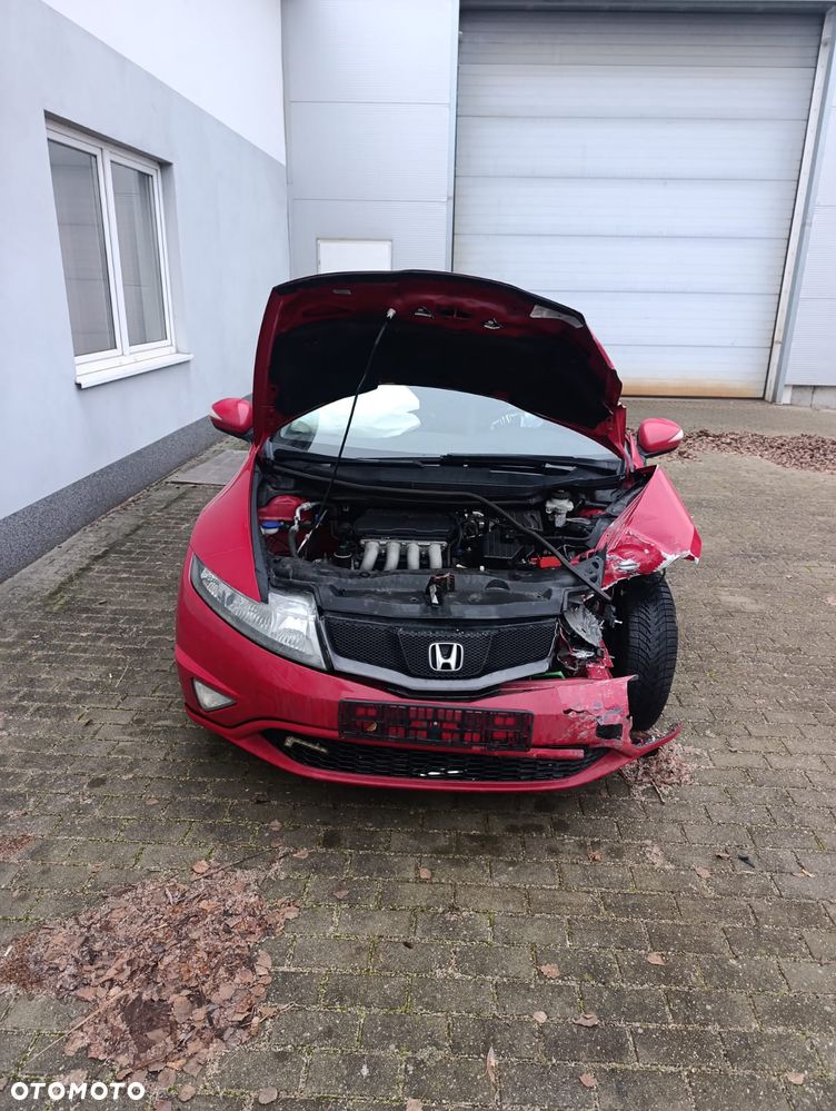 Honda Civic 1.4 i-VTEC Sport - 4