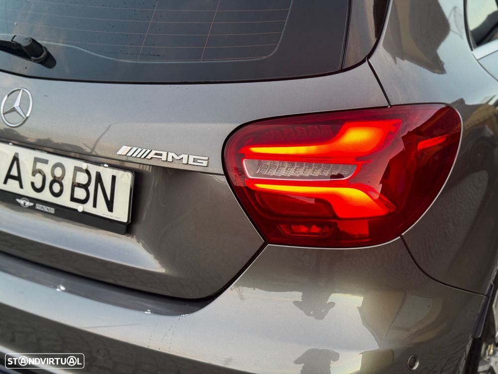 Mercedes-Benz A 45 AMG 4Matic Speedshift 7G-DCT - 32