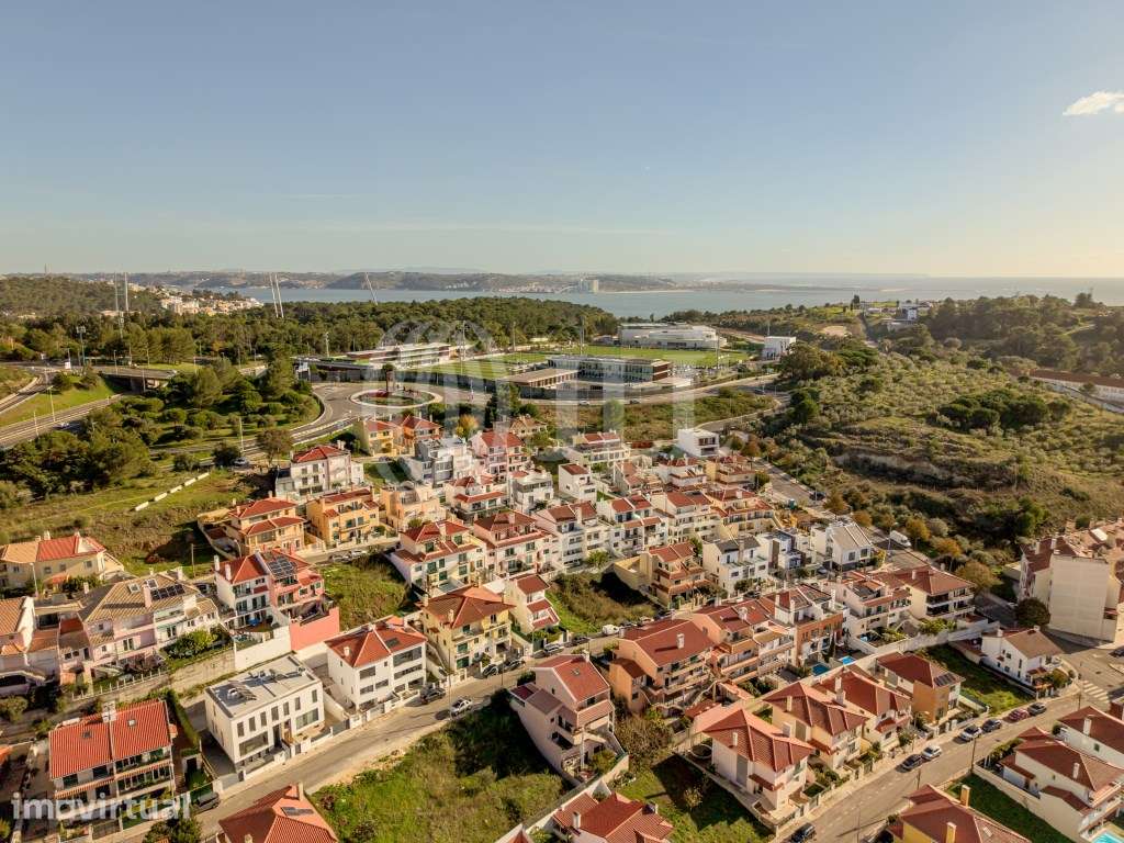 Terreno com projecto aprovado, em Murganhal, Caxias - Grande imagem: 3/5