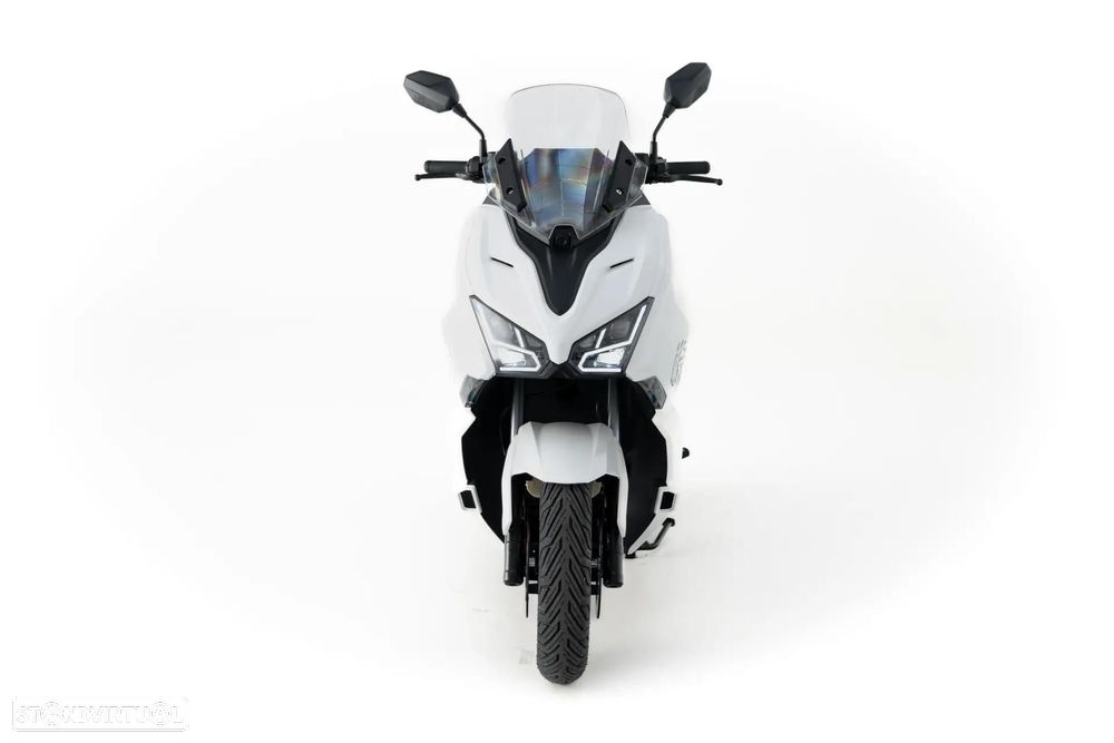 Efun Lion 180 - 17