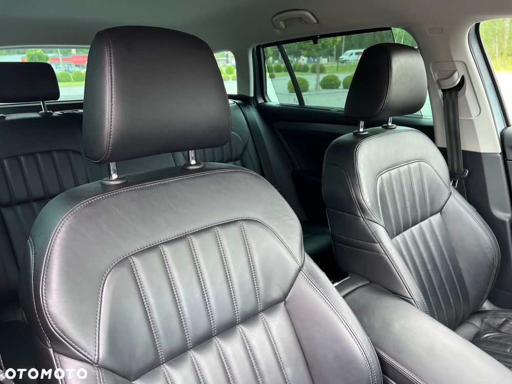 Skoda Superb 2.0 TDI Ambition - 28