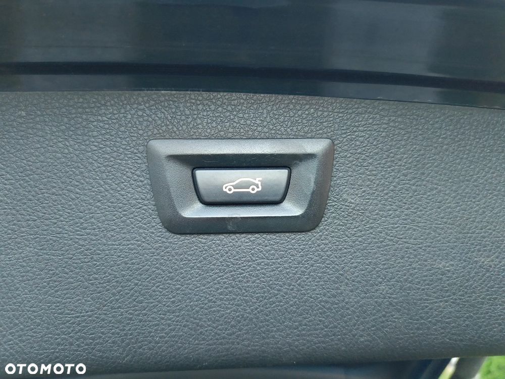 BMW Seria 3 320d Sport-Aut Blue Performance Sport Line - 20