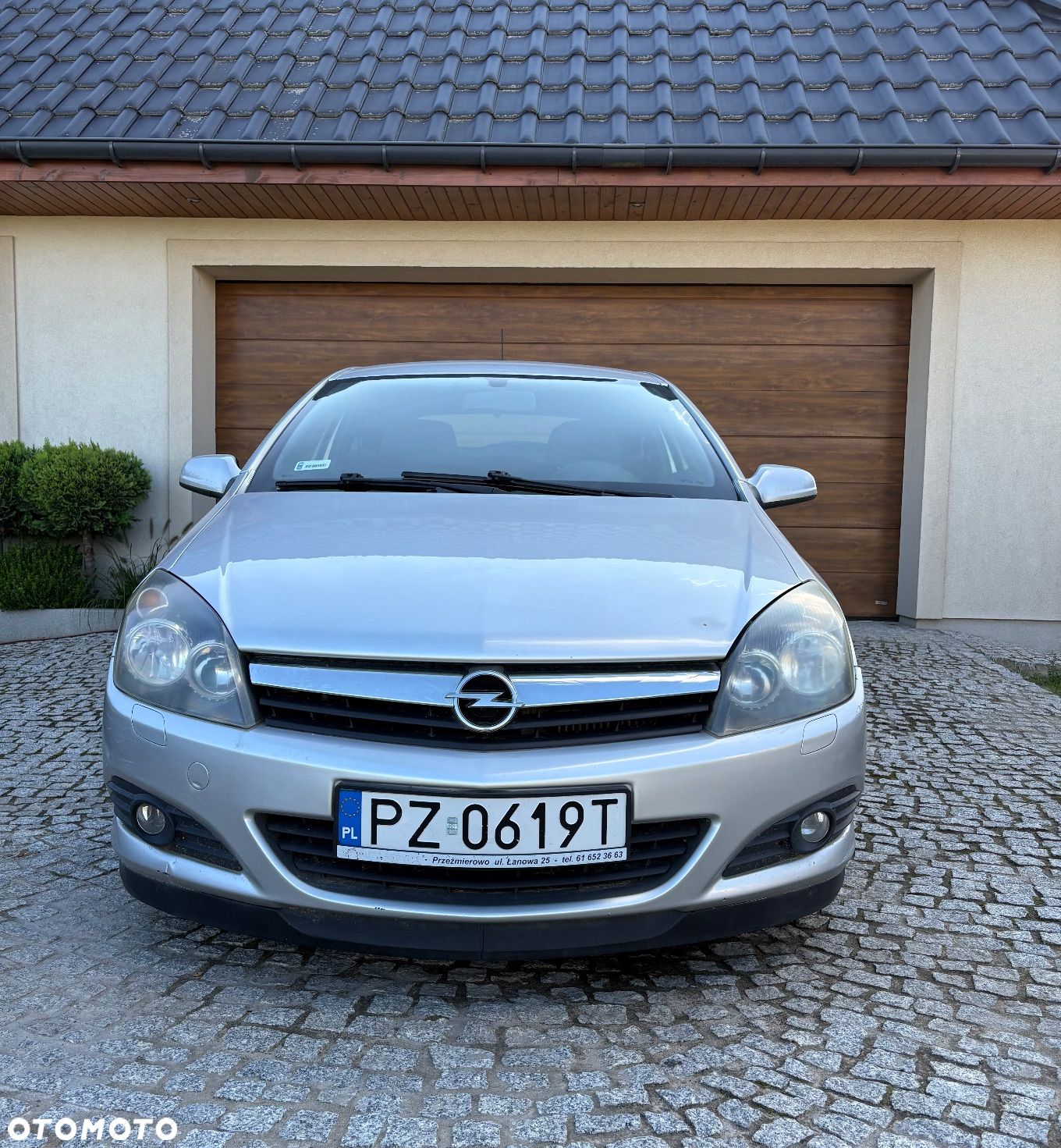 Opel Astra GTC 1.7 CDTI DPF - 1