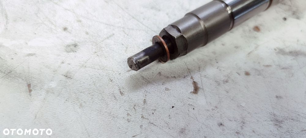 WTRYSKIWACZ WTRYSK AUDI A6 C8 2.0 DFB 05L130277K - 3