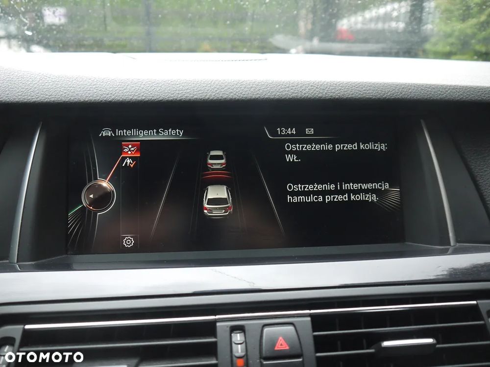 BMW Seria 5 - 34