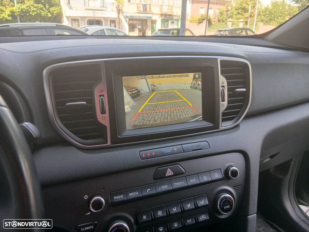 Kia Sportage 1.6 GDI ISG Tech - 10