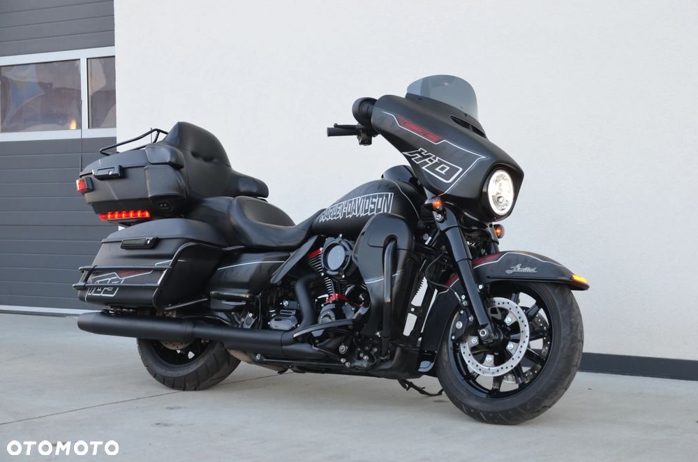 Harley-Davidson Touring Electra Glide - 16