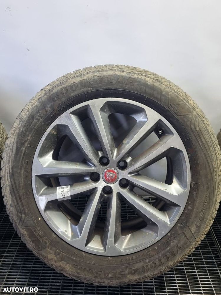 Jante aliaj Jaguar F - Pace 2015 - 2020 (1374) R19 ET45 5*112.5 - 3
